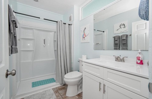 Cedar Key Apartment | Park Place Unit 129