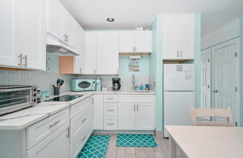 Cedar Key Apartment | Park Place Unit 130