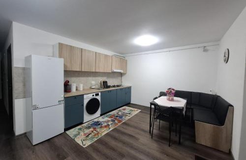 Hoghiz Apartment | Park Residence