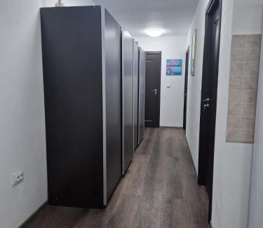 Hoghiz Apartment | Park Residence