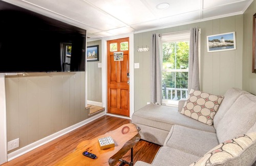 Onset House | Park View ROOM @ Compound *E-Bike-Hot Tub -Boats