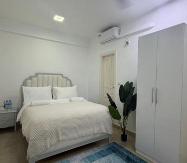 Male Apartment | Park View Stay