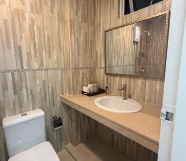 Male Apartment | Park View Stay