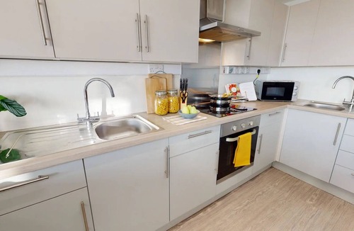 Dundee Apartment | Parker House