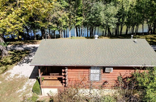 Eureka Springs Cabin | Parkers Hideaway on the White River/Dogwood