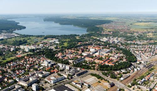 Neubrandenburg Hotel | Parkhotel Neubrandenburg