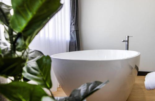 Central Mudgee Hotel | Parklands Resort Mudgee