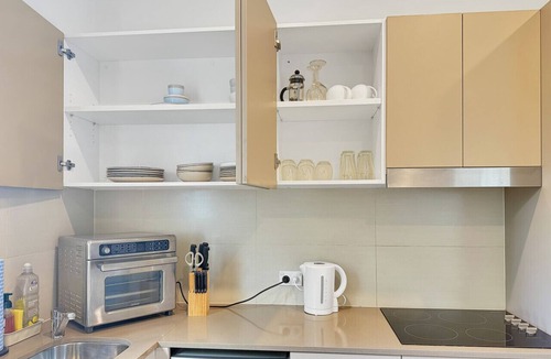 North Sydney Apartment | Parkside 1 bedroom home, Whisper quiet