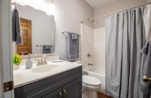 Troy Apartment | Parkside Penthouse