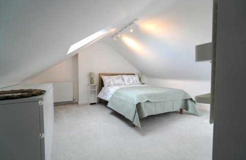 Exeter House | Parkside View, Exeter