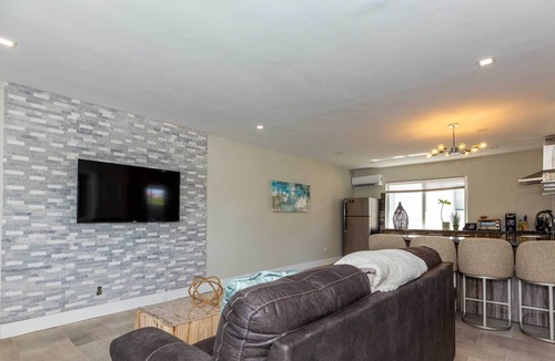 Surfside Condo | Parkview 2 Bdrm