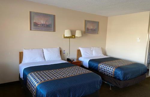 Corning Hotel | Parkview Motel