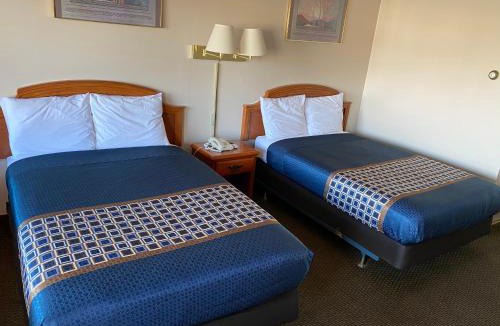 Corning Hotel | Parkview Motel