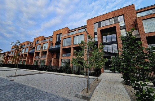 Tunari Condo | Parkview Residence