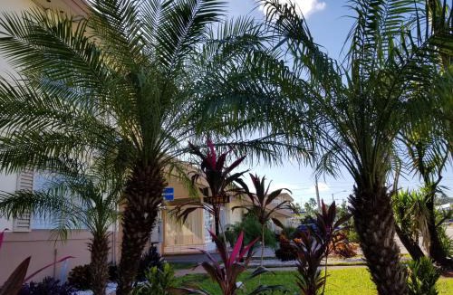 Ludlam Hotel | Parkway Inn