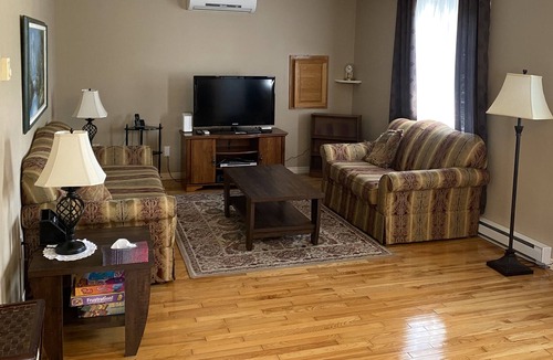 Pointe-du-Chene Cottage | Parlee beach bungalow