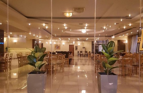 Acharnes Hotel | Parnis Palace
