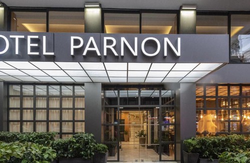 Omonia Hotel | Parnon Hotel