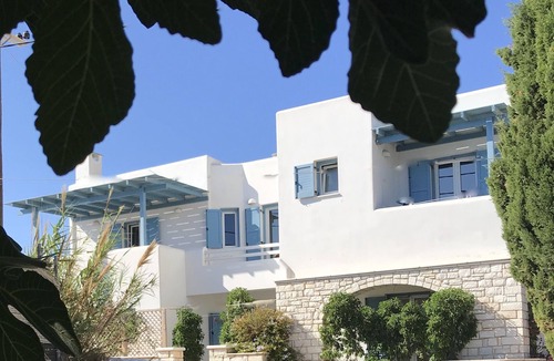 Aliki Villa | Paros amazing views steps from the sea