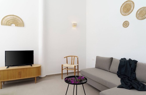 Logaras Hotel | Paros Inn Seafront