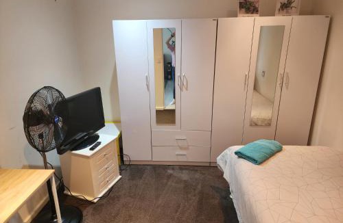Parramatta House | Parramatta Shared Apartment