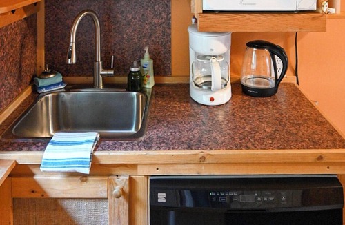 Parson House | Parson Cabins - Moraine Chalet