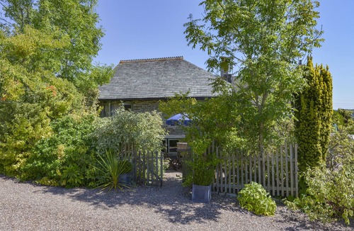 Newton Ferrers Cottage | PARSONAGE FARM COTTAGE, family friendly in Newton Ferrers