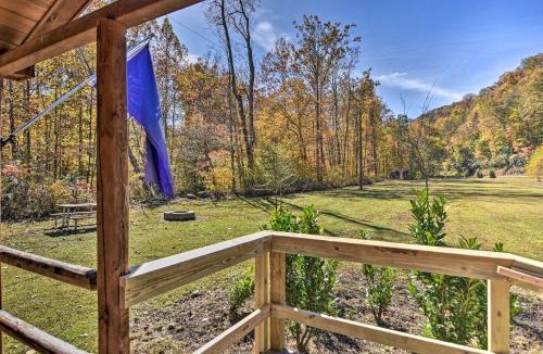 St George House | Parsons Cabin w/Fire Pit & River Access!