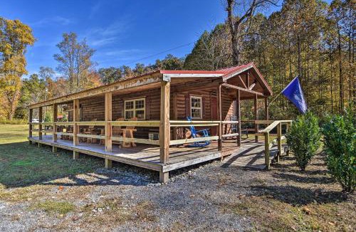St George House | Parsons Cabin w/Fire Pit & River Access!