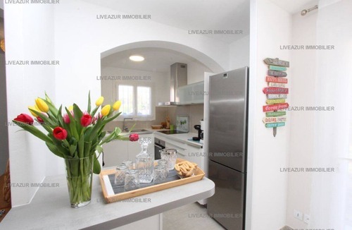 Six-Fours-les-Plages Apartment | Part of mas all comfort air co terrace and garden for 5
