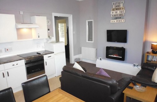 Sandown Apartment | Parterre Holiday Apartments 6