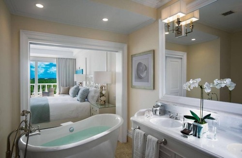 Long Bay Hotel | Partial Ocean View in Junior Suite, Scenic Beachfront, Near Downtown