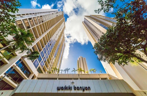 Waikiki Apartment | Partial Ocean View Condo with King or Queen Bed and Parking