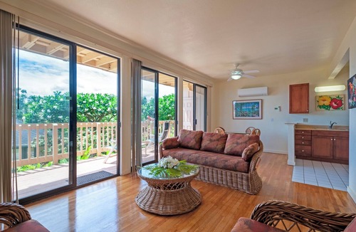Poipu Apartment | Partial Ocean View