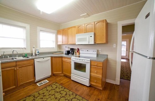 Tybee Island Condo | Partial View Family Suite w/Full Kitchen, Outdoor Terrace, & Free WiFi