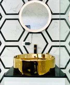 Borinquen Apartment | Pasavento - Modern Black Suite