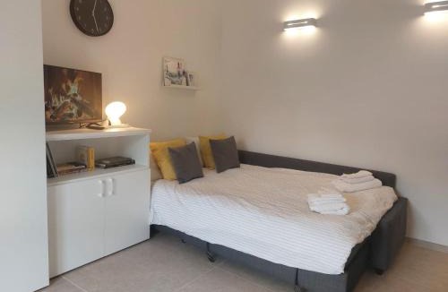 San Faustino-Madonnina-Quattroville Apartment | Pascal47, appartamento centrale, wi-fi, balcone