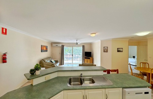 Bellara Apartment | Passage Blue