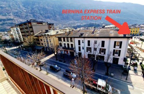 Madonna di Tirano Apartment | PASSENGERS STOP - ONE MINUTE TRAINS STATIONS - Tirano center