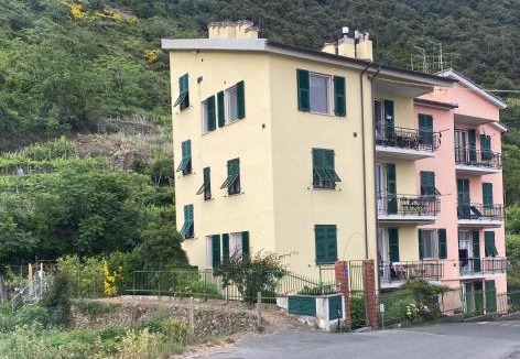 Corniglia Apartment | passito rosso