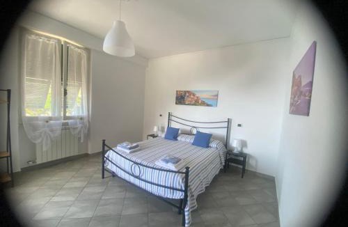 Corniglia Apartment | passito rosso
