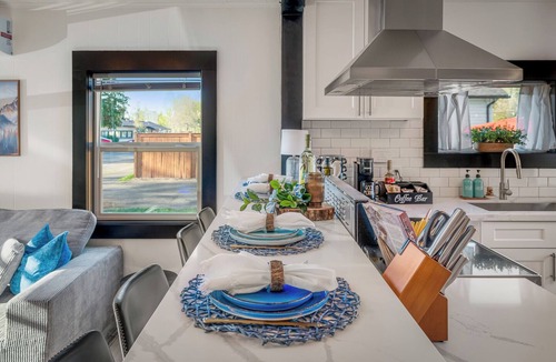 Olde Town House | Pate House