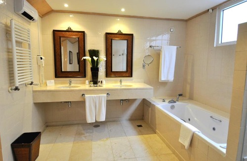 Estremoz Hotel | Pateo dos Solares Charm Hotel