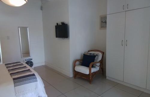 Paternoster Apartment | Paternoster Place
