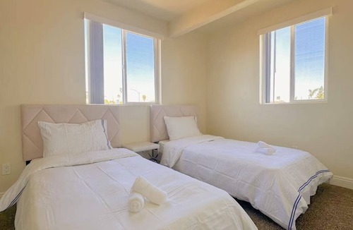 Park Mesa Heights Hostel | Pathfinder Hostel