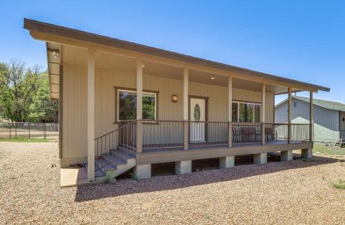 Clay Springs House | Patio & ATV Trail Access: Quiet Cabin in Show Low