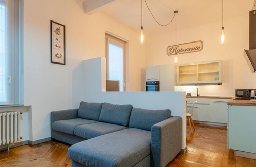 Cit Turin Apartment | [Patio] Ca’ Mesnil, By HappyHosTorino
