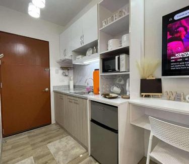 Bantud Hacienda Apartment | Patrini Solace 619B - Bacolod Condo