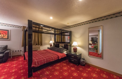 La Plata Hotel | Patuxent Inn