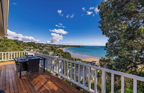 Coopers Beach House | Paua Shell - Coopers Beach Holiday Home